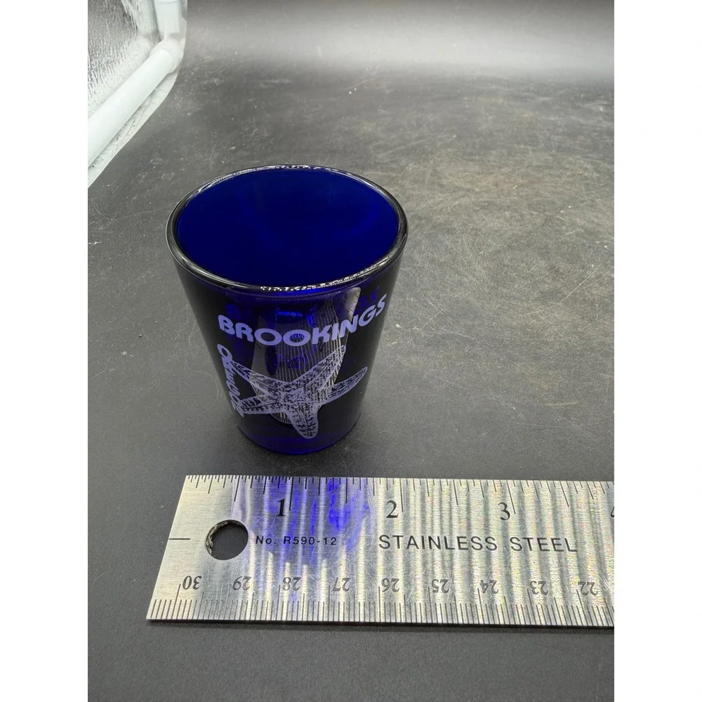Brookings Oregon Souvenir Shot Glass Cobalt Blue Starfish Travel Barware